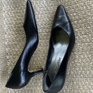 Bella Vita Smooth Leather Black Shoes